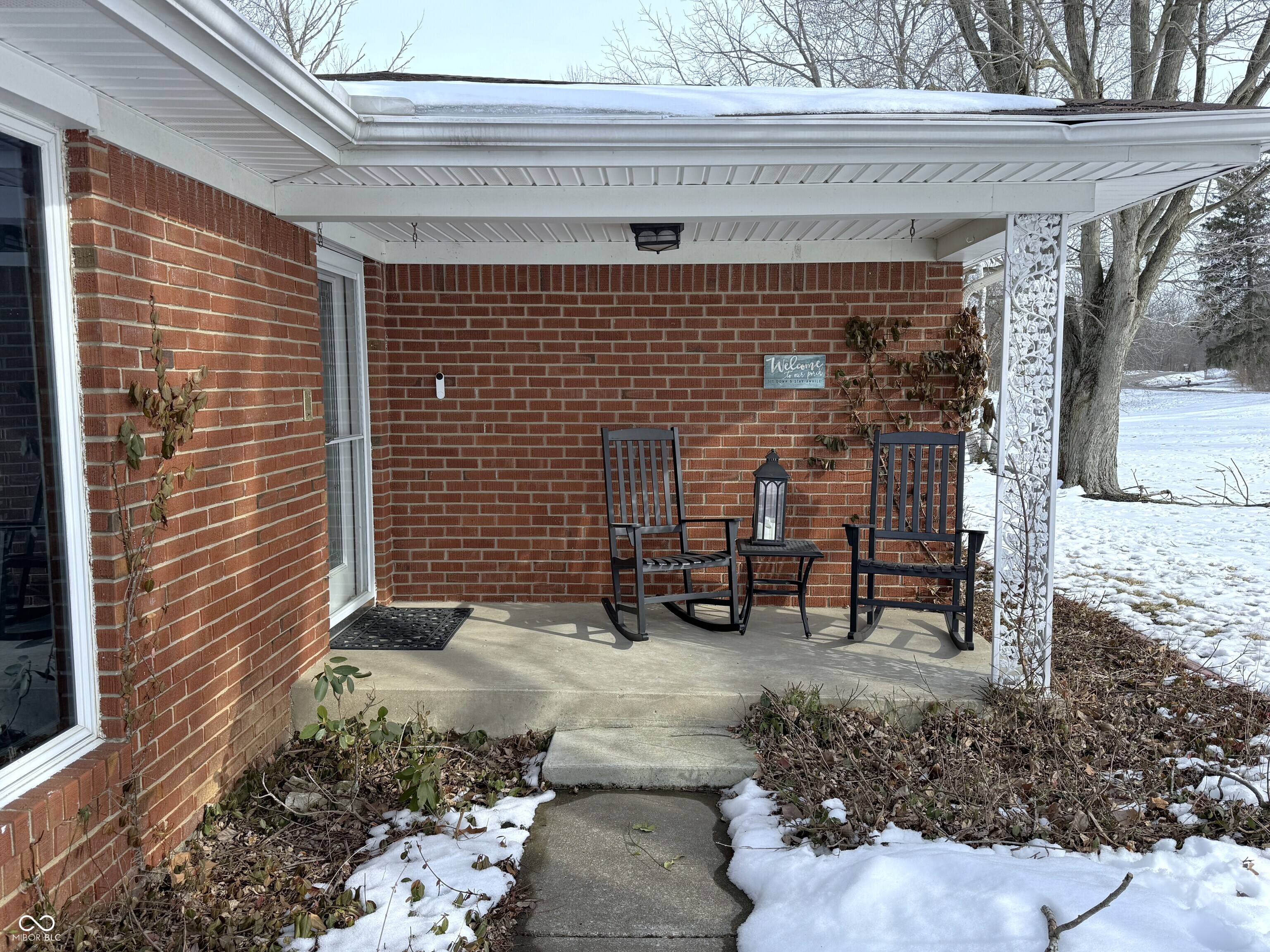 2892 E Us Highway 136