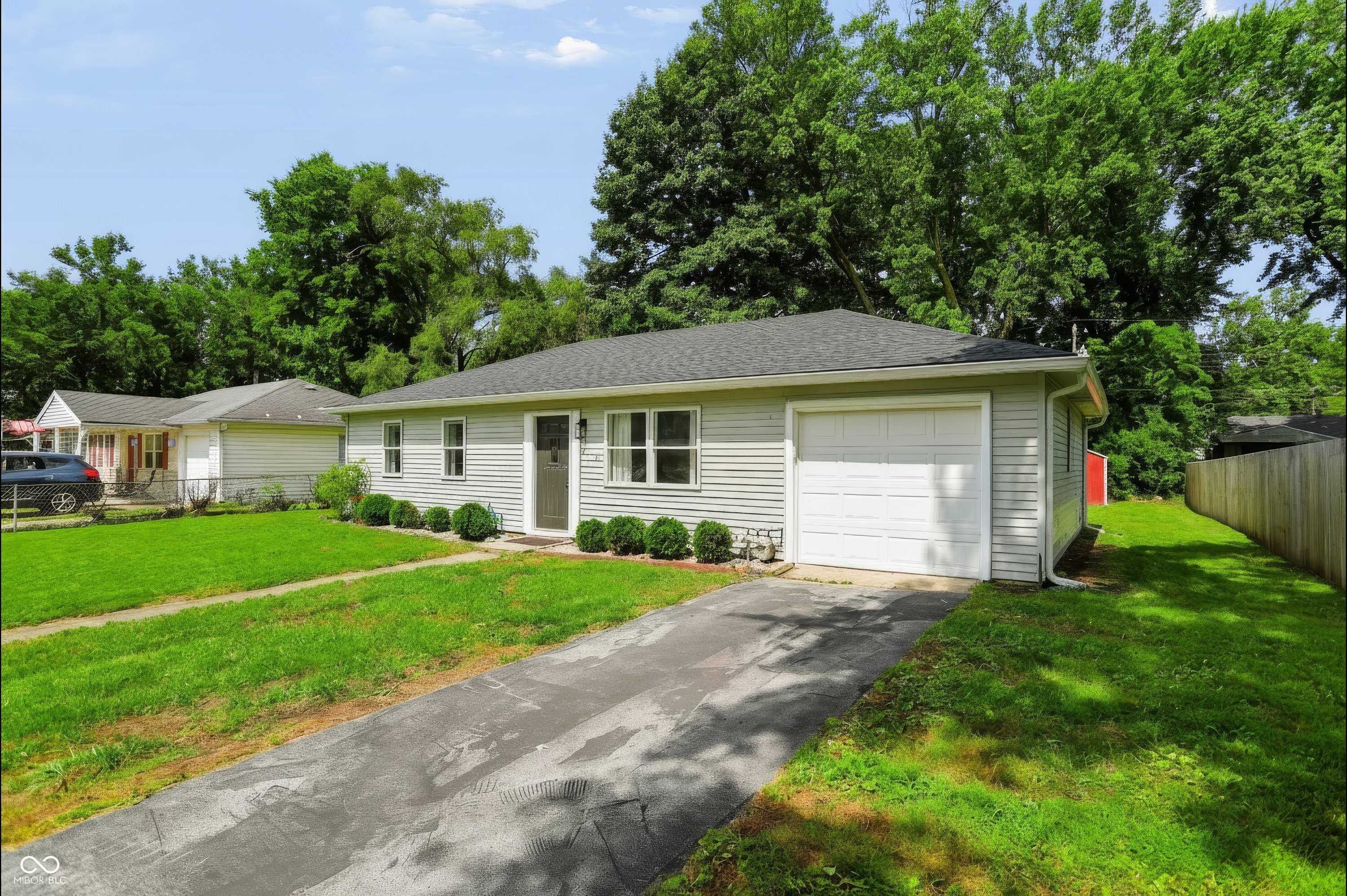 3250 Davis