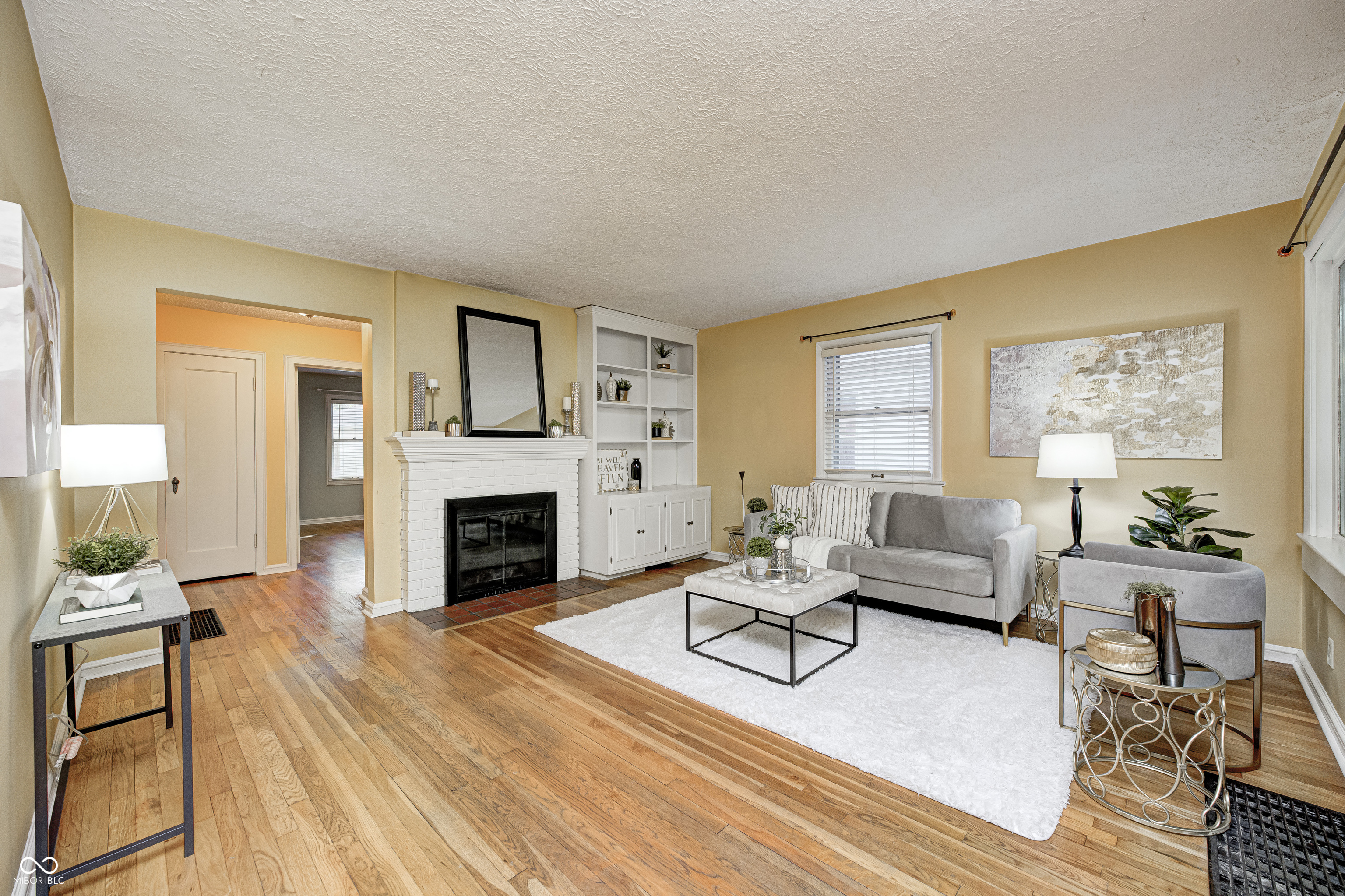 6115 Indianola Avenue