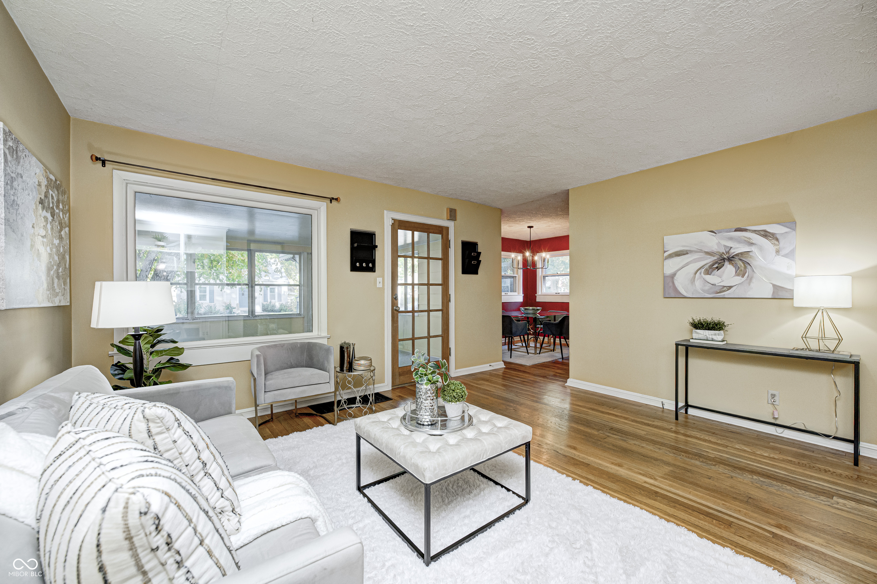 6115 Indianola Avenue