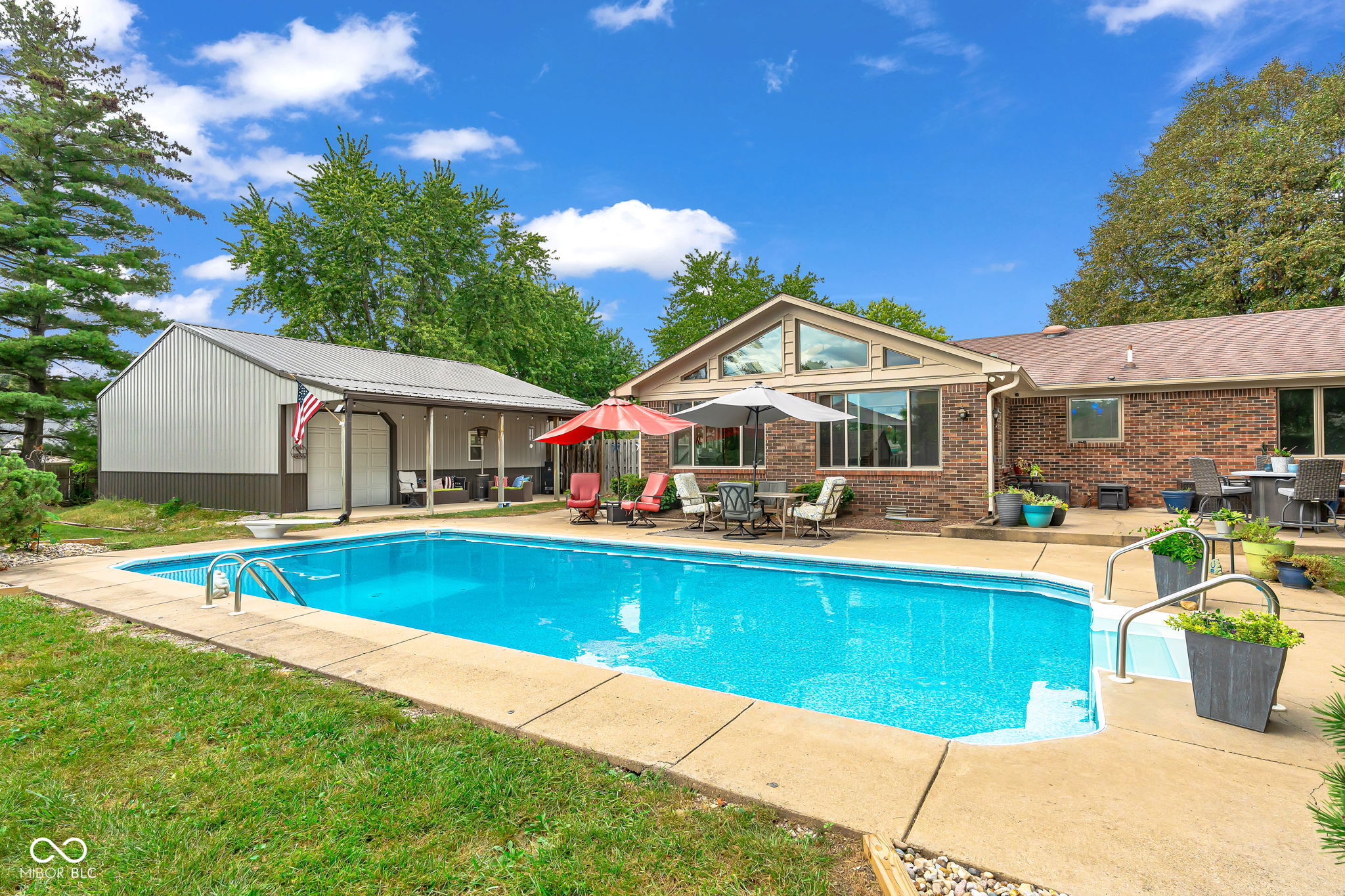 1221 Normandie Court