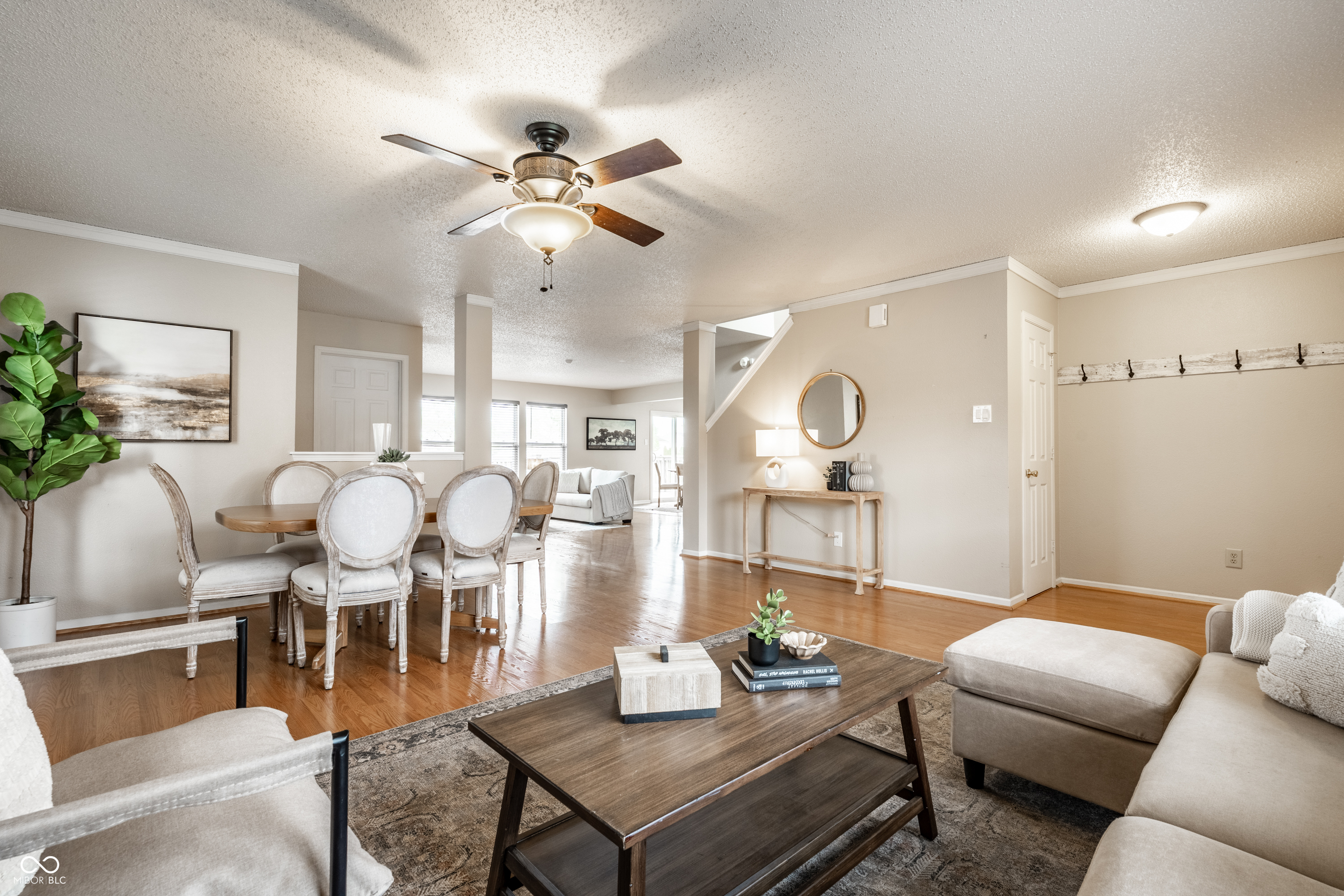 8269 S Midnight Drive