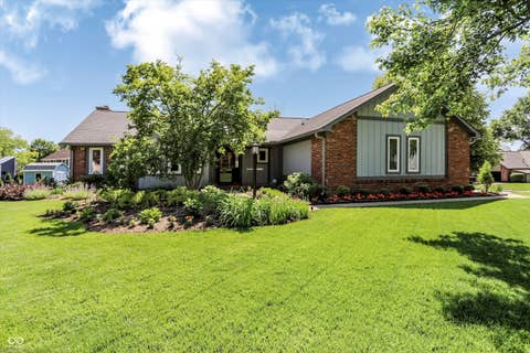 Photo of 14549 Saddleback Drive, Carmel, IN 46032 (MLS # 22113775)