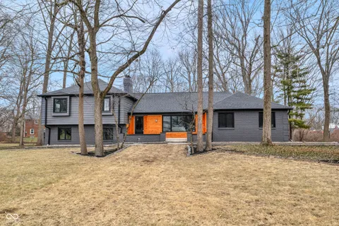 11035 W Lakeshore Drive, Carmel, IN 46033 - MLS#: 22022301
