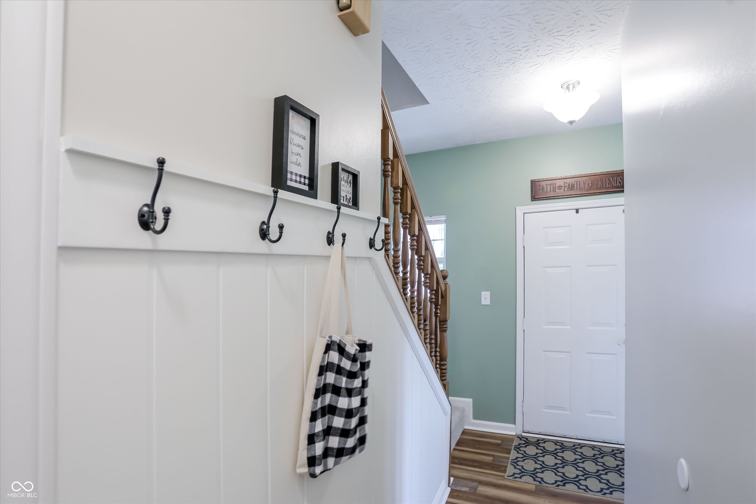 7681 Corsican Circle