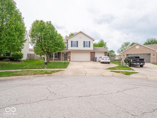 7611 PENGUIN CIR, INDIANAPOLIS, IN 46239 - Image 14e19d4841b6ec4dbf8b3e8bfa331502/3764886616