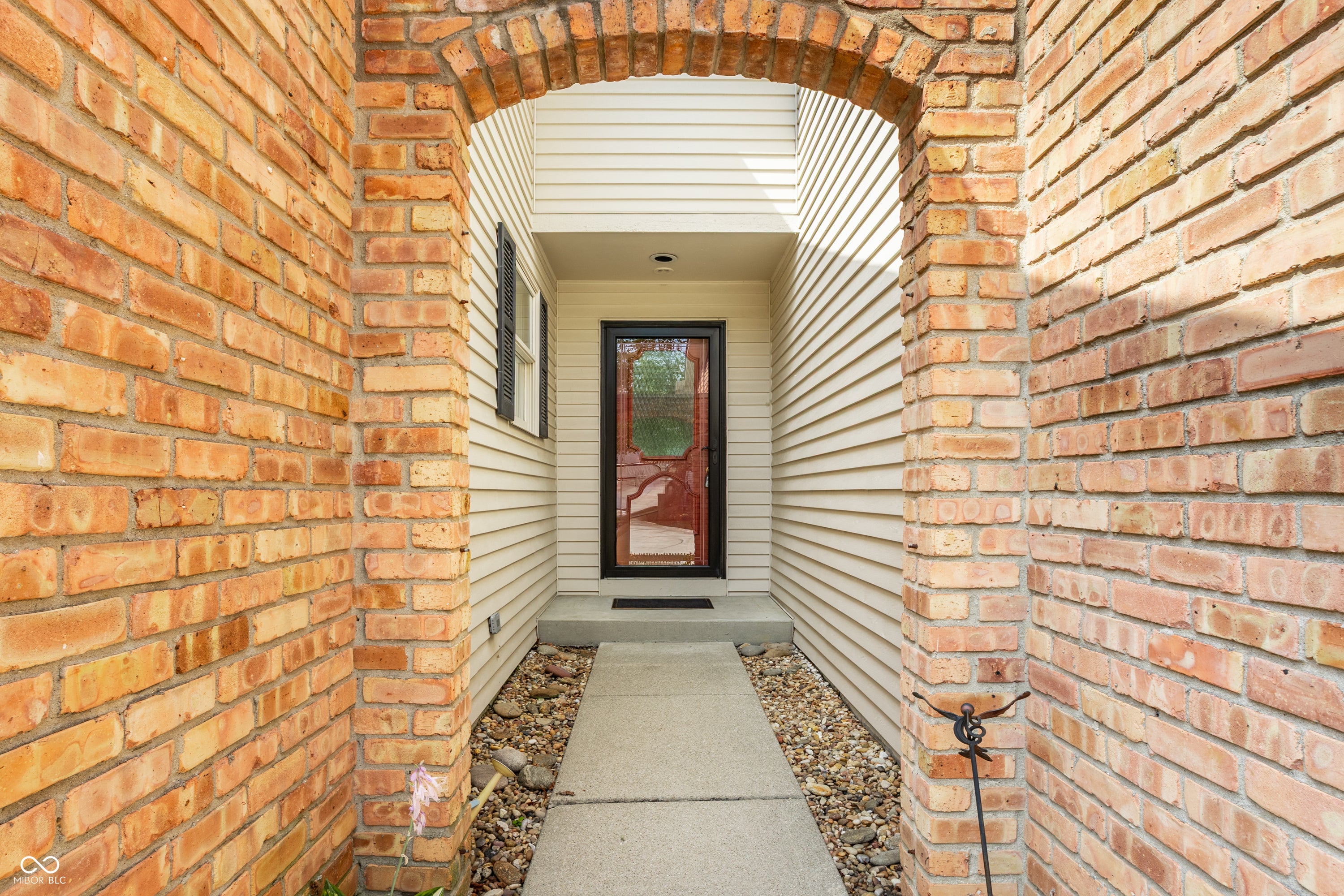 8406 Quail Hollow Road