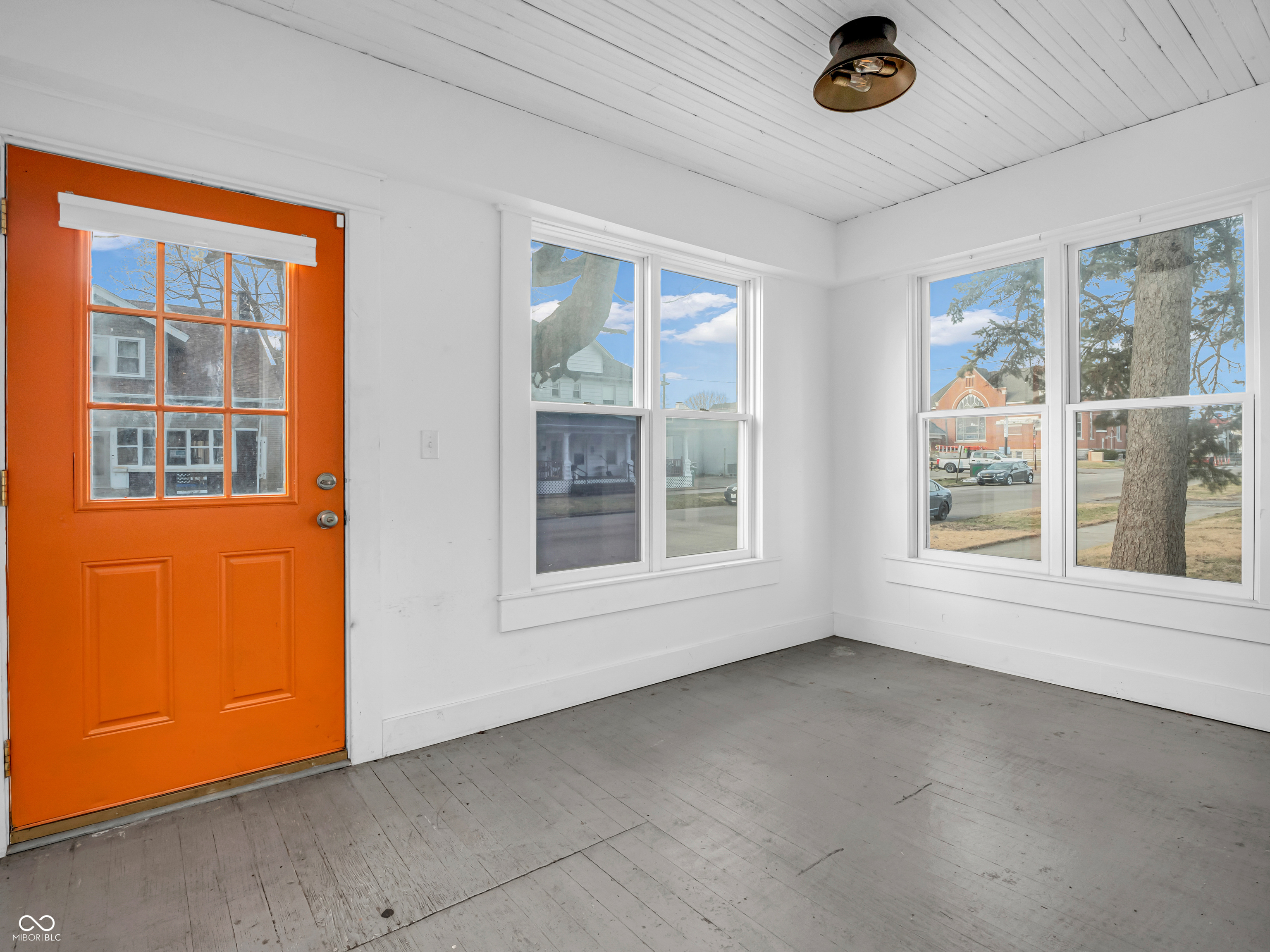 422 E Main Street