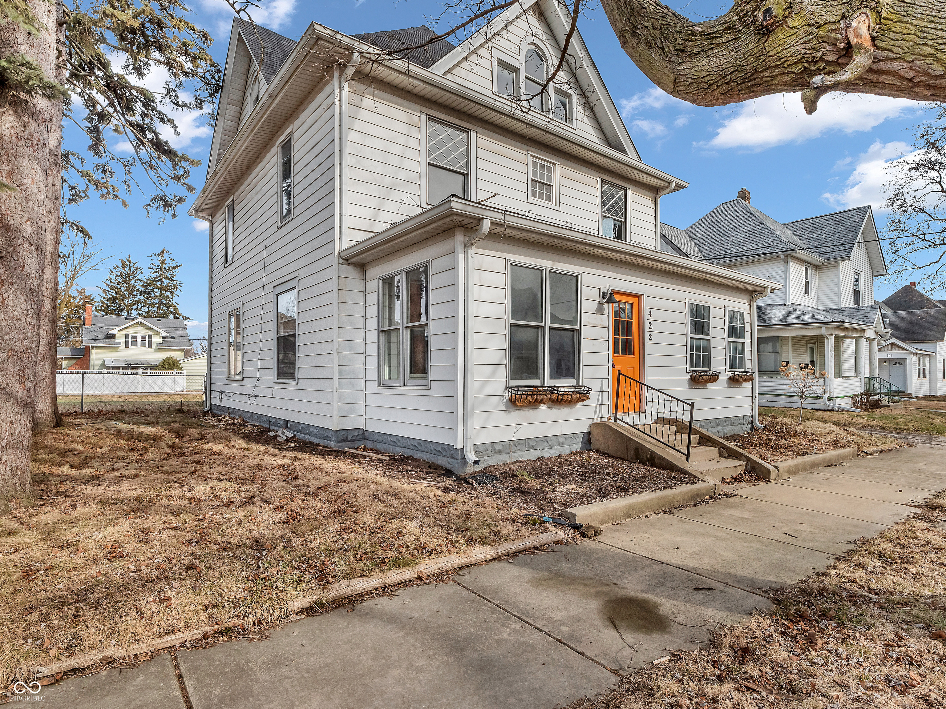 422 E Main Street