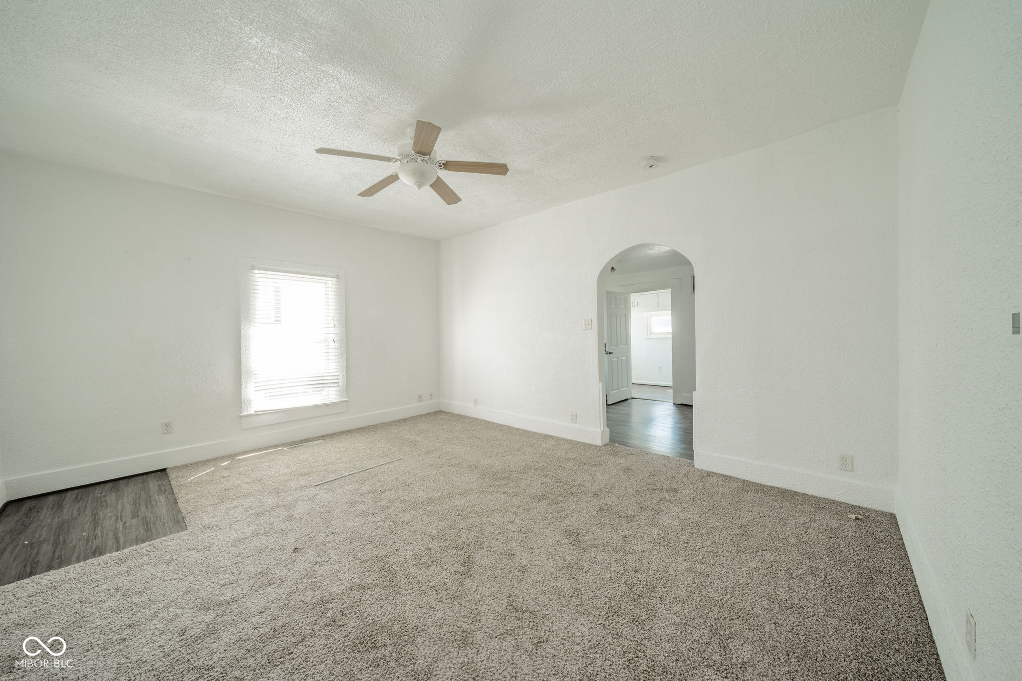1433 W 5th Street
