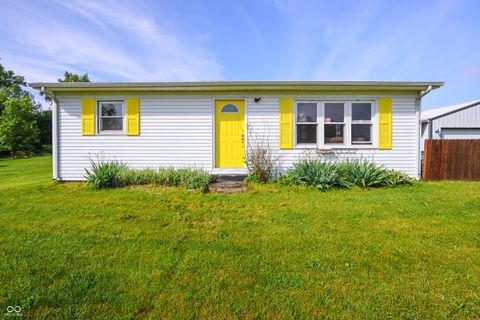 9855 N State Highway 7 Elizabethtown IN 47232