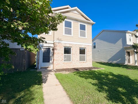 Photo of 14333 Banister Drive, Noblesville, IN 46060 (MLS # 22118723)