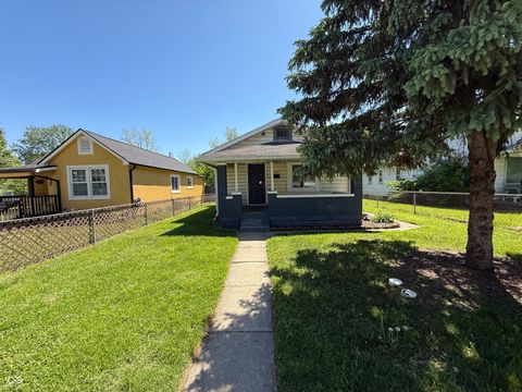 Photo of 1525 Comer Avenue, Indianapolis, IN 46203 (MLS # 22098248)