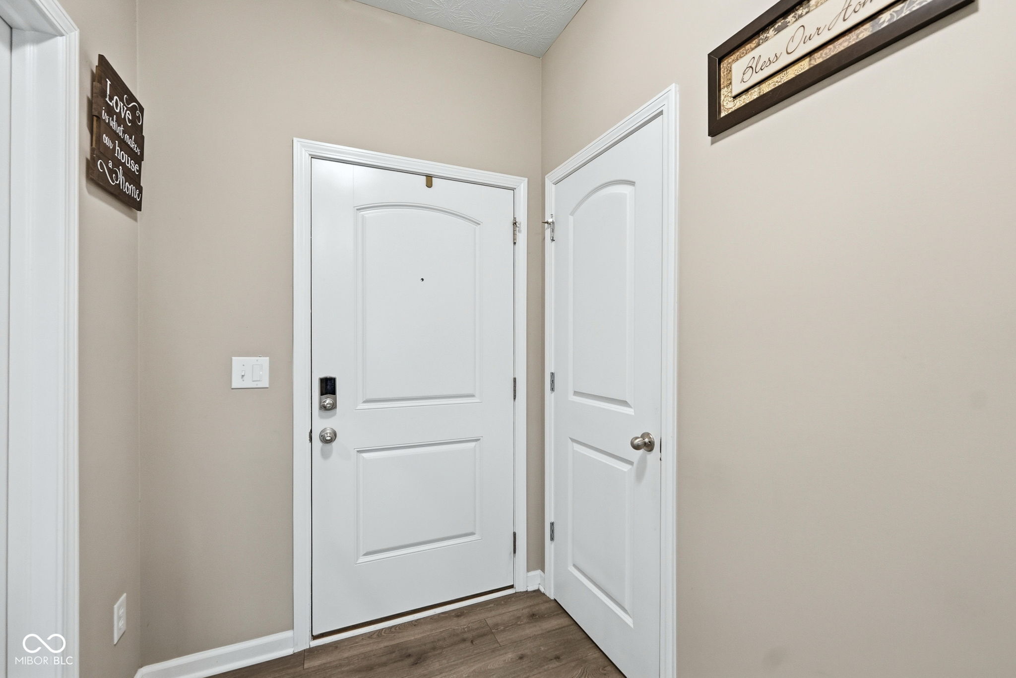 6617 Laredo Drive