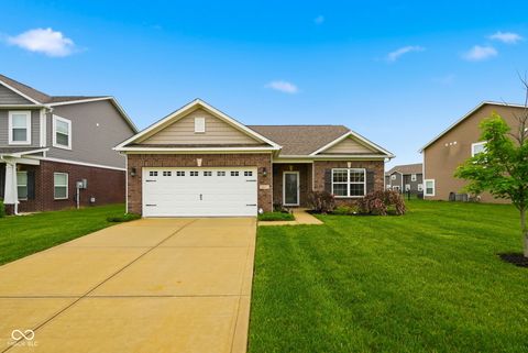Photo of 6617 Laredo Drive, McCordsville, IN 46055 (MLS # 22099397)