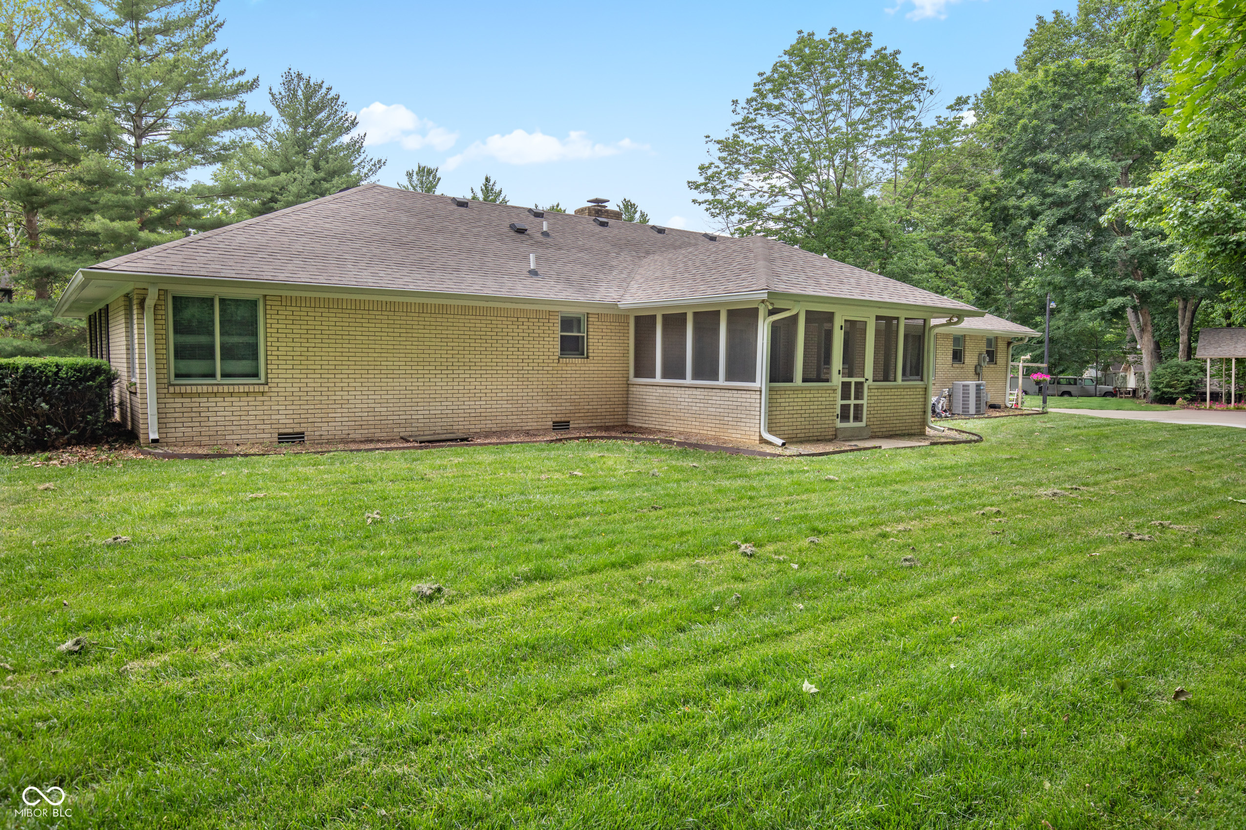 8114 Black Oak Drive