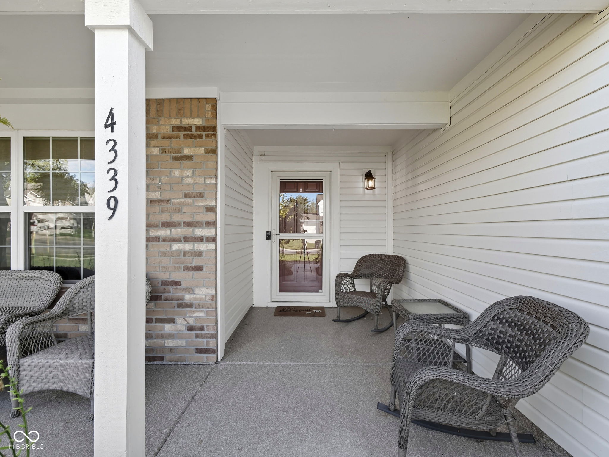 4339 W Parkway Court