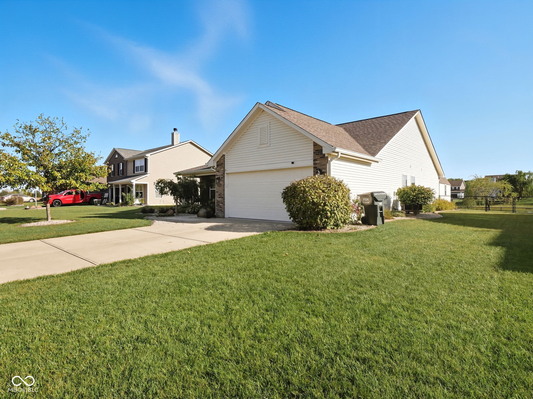 4339 W Parkway Court