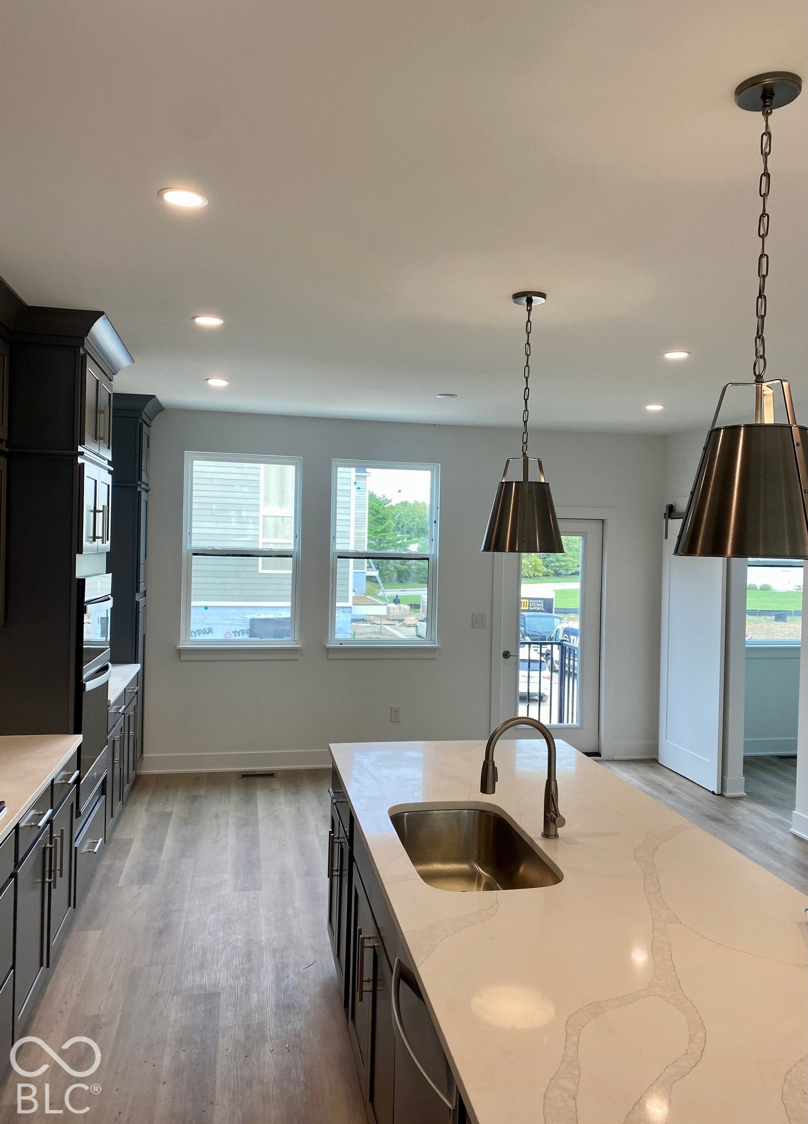 11369 Nickel Row