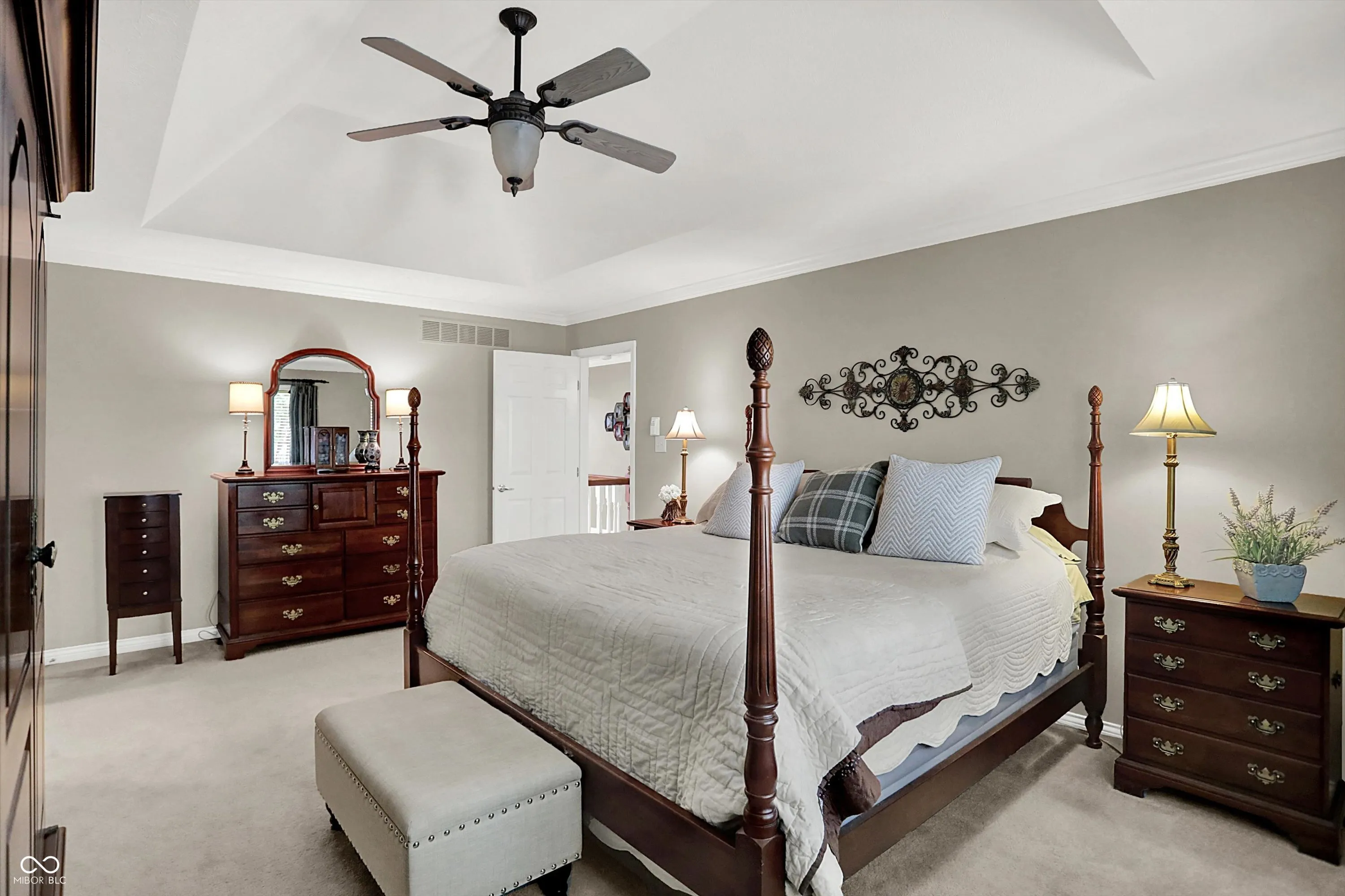 Fishers, Indiana 46037, United States, 4 Bedrooms Bedrooms, ,4 BathroomsBathrooms,Residential,Pending,209417