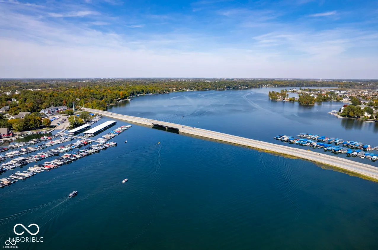 Fishers, Indiana 46037, United States, 4 Bedrooms Bedrooms, ,4 BathroomsBathrooms,Residential,Pending,209417