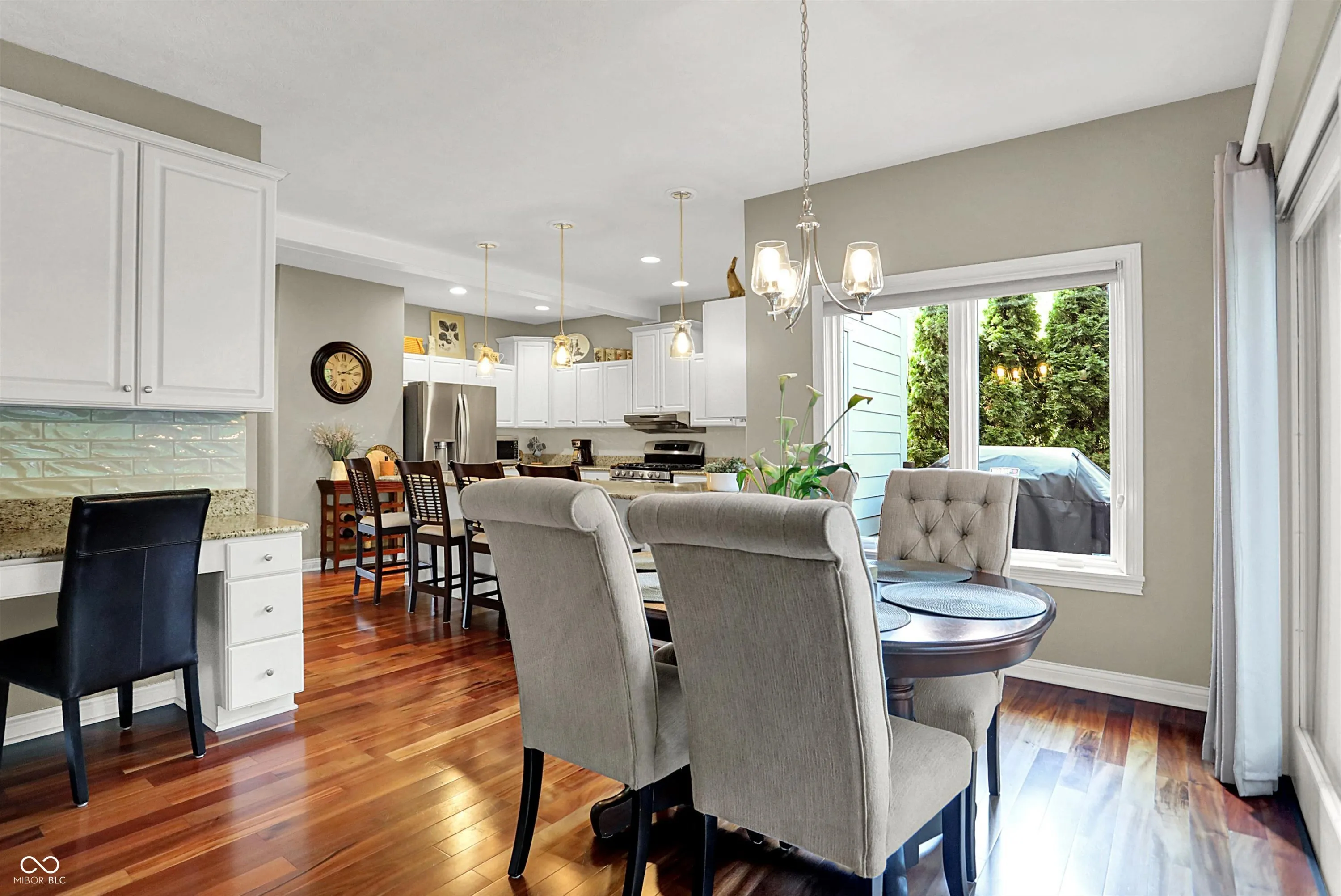 Fishers, Indiana 46037, United States, 4 Bedrooms Bedrooms, ,4 BathroomsBathrooms,Residential,Pending,209417