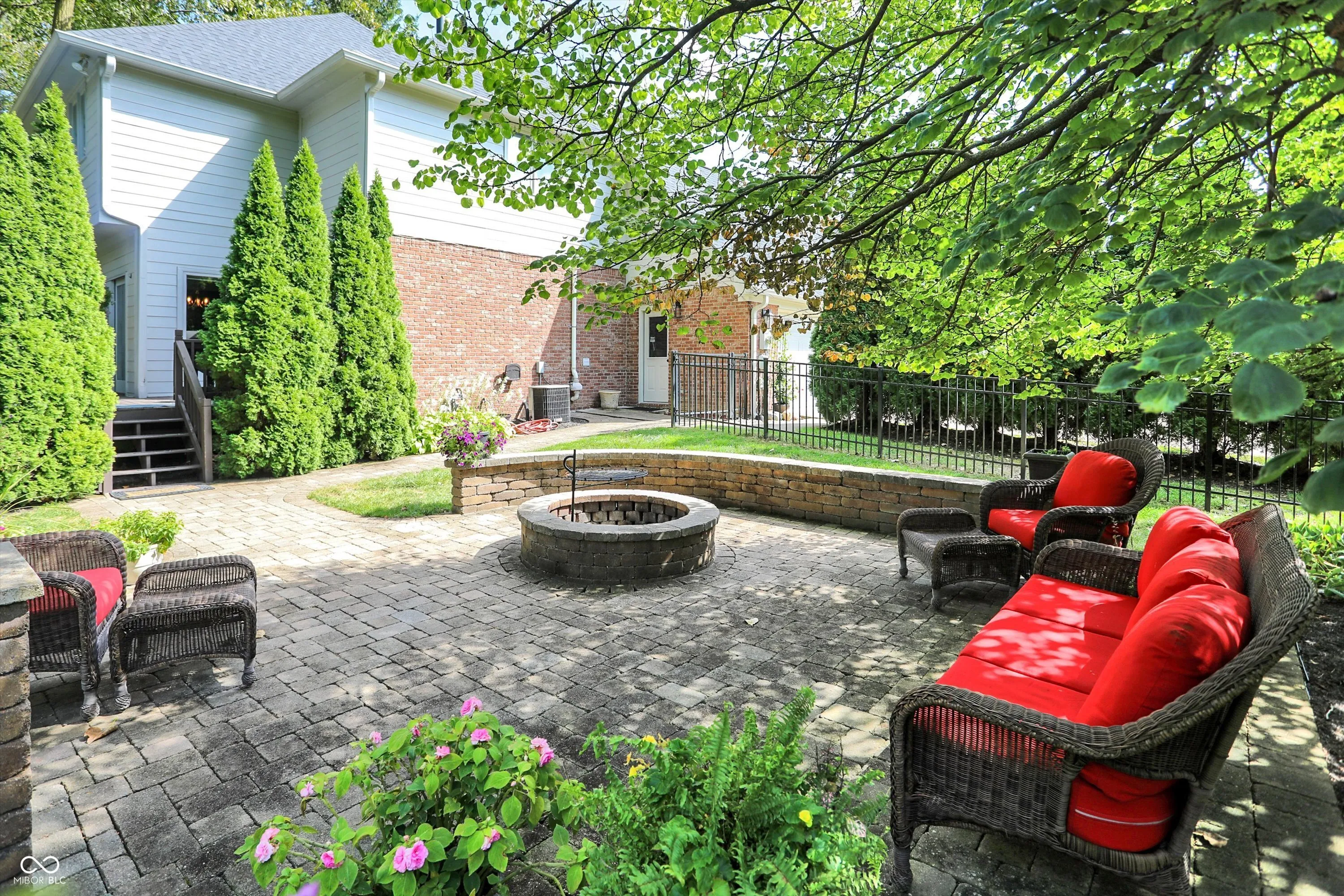 Fishers, Indiana 46037, United States, 4 Bedrooms Bedrooms, ,4 BathroomsBathrooms,Residential,Pending,209417