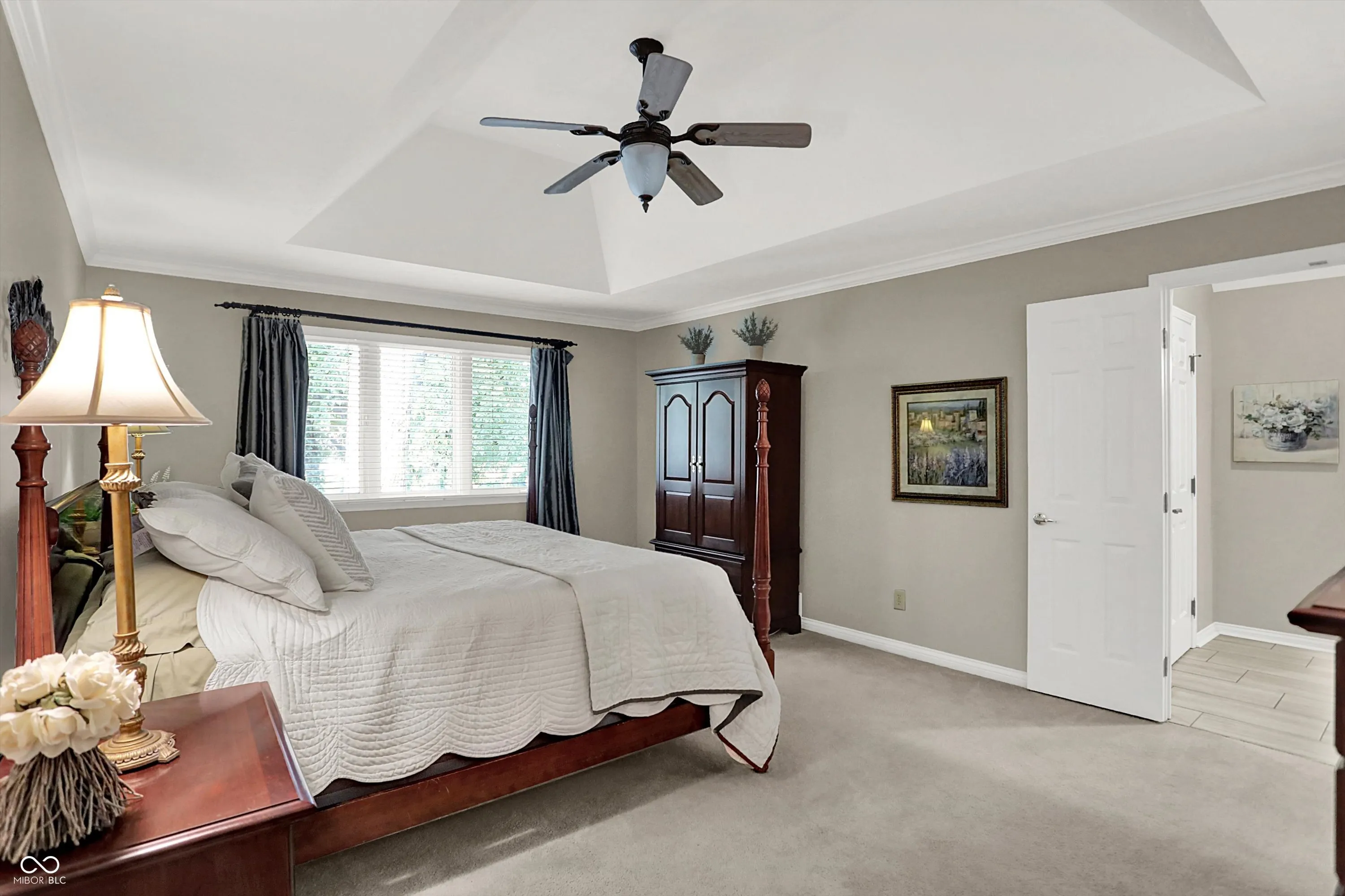 Fishers, Indiana 46037, United States, 4 Bedrooms Bedrooms, ,4 BathroomsBathrooms,Residential,Pending,209417