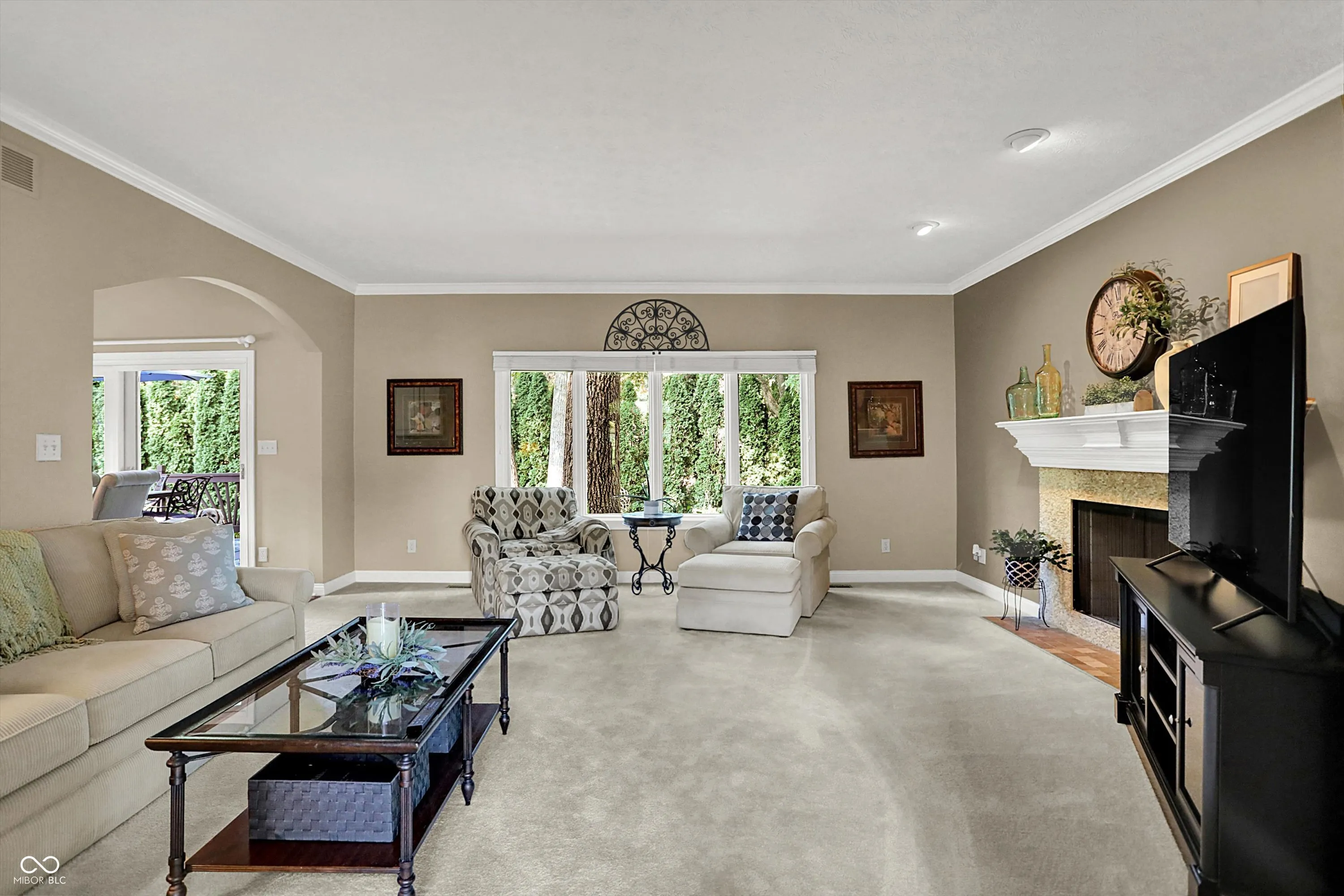 Fishers, Indiana 46037, United States, 4 Bedrooms Bedrooms, ,4 BathroomsBathrooms,Residential,Pending,209417