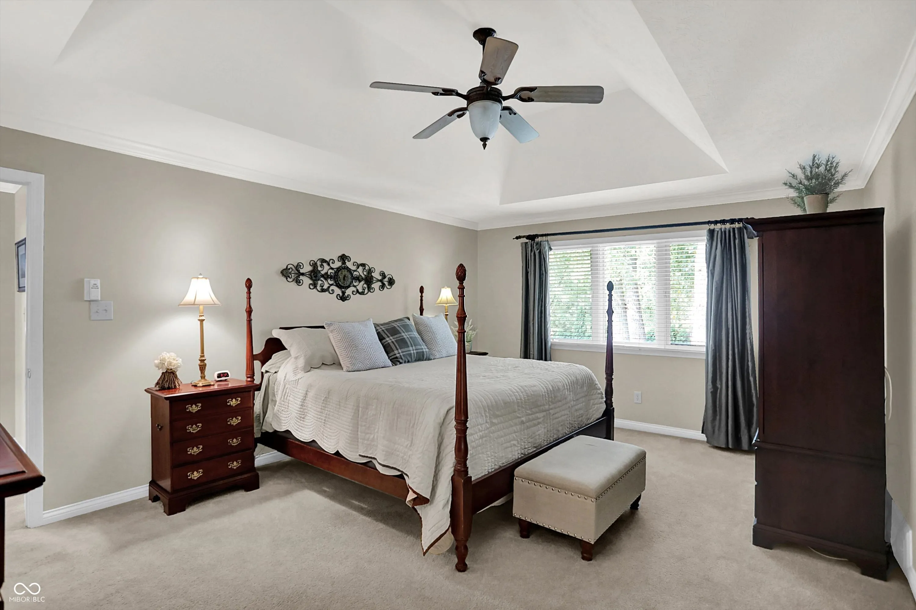 Fishers, Indiana 46037, United States, 4 Bedrooms Bedrooms, ,4 BathroomsBathrooms,Residential,Pending,209417