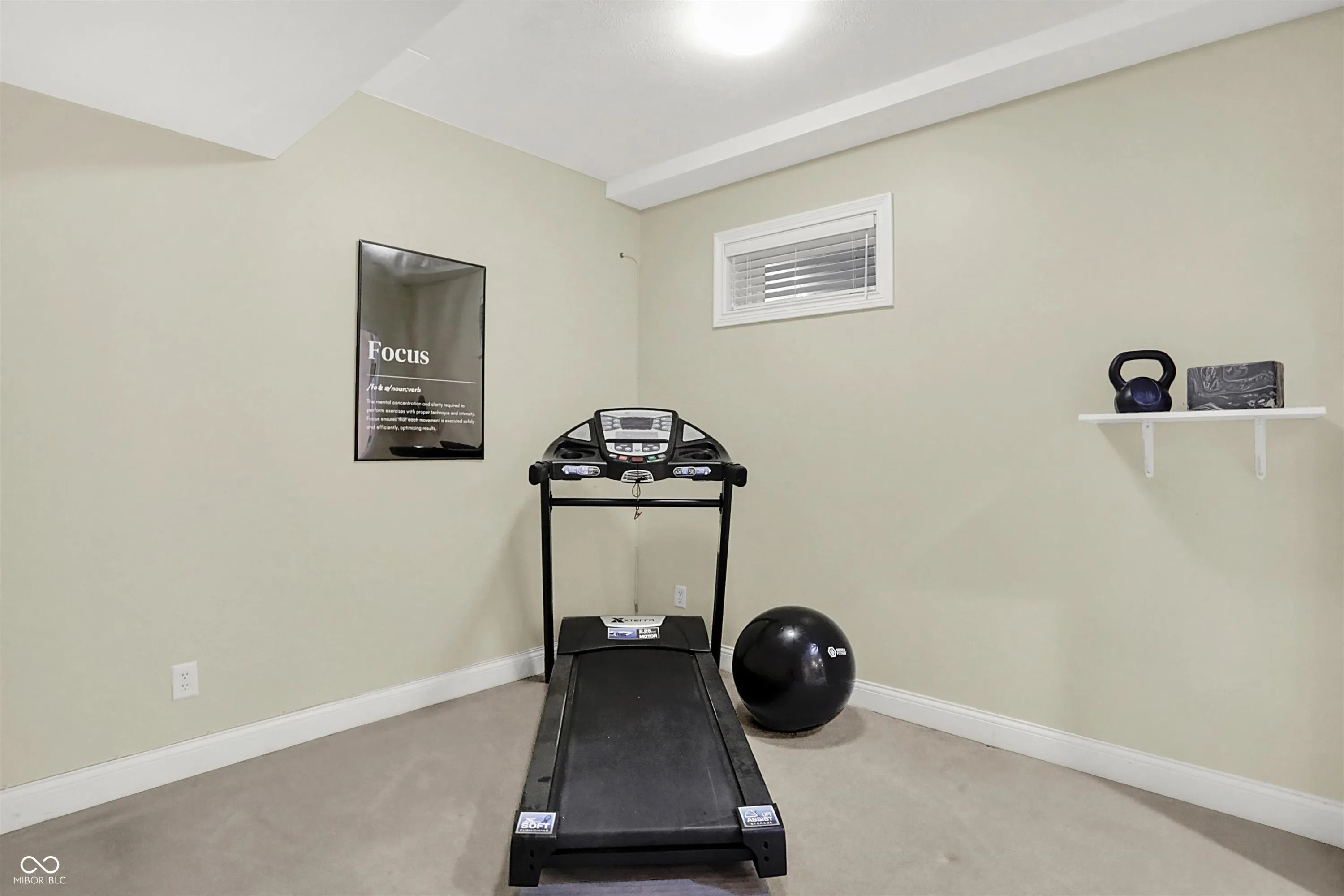 Fishers, Indiana 46037, United States, 4 Bedrooms Bedrooms, ,4 BathroomsBathrooms,Residential,Pending,209417