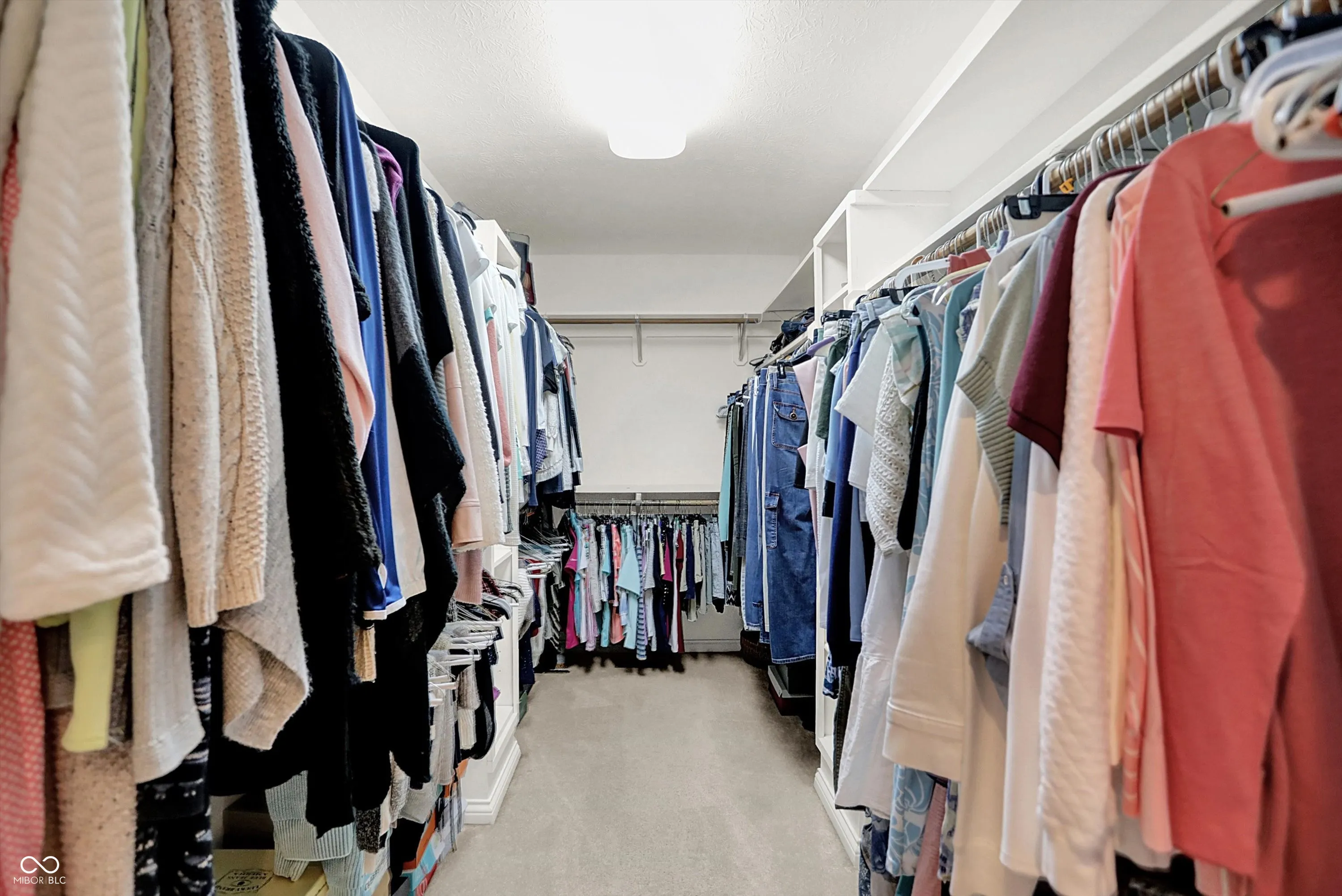 Fishers, Indiana 46037, United States, 4 Bedrooms Bedrooms, ,4 BathroomsBathrooms,Residential,Pending,209417