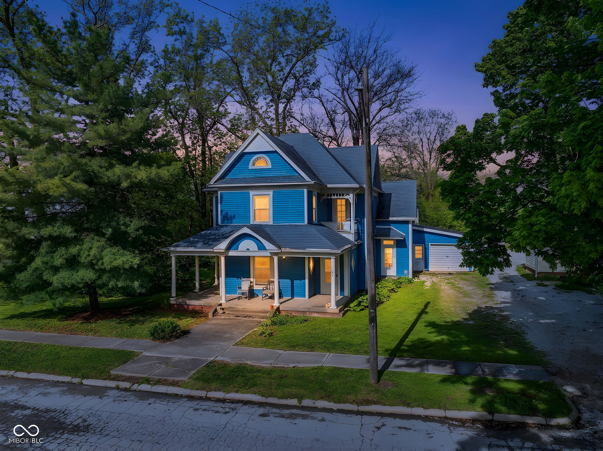 100 S Indiana Street