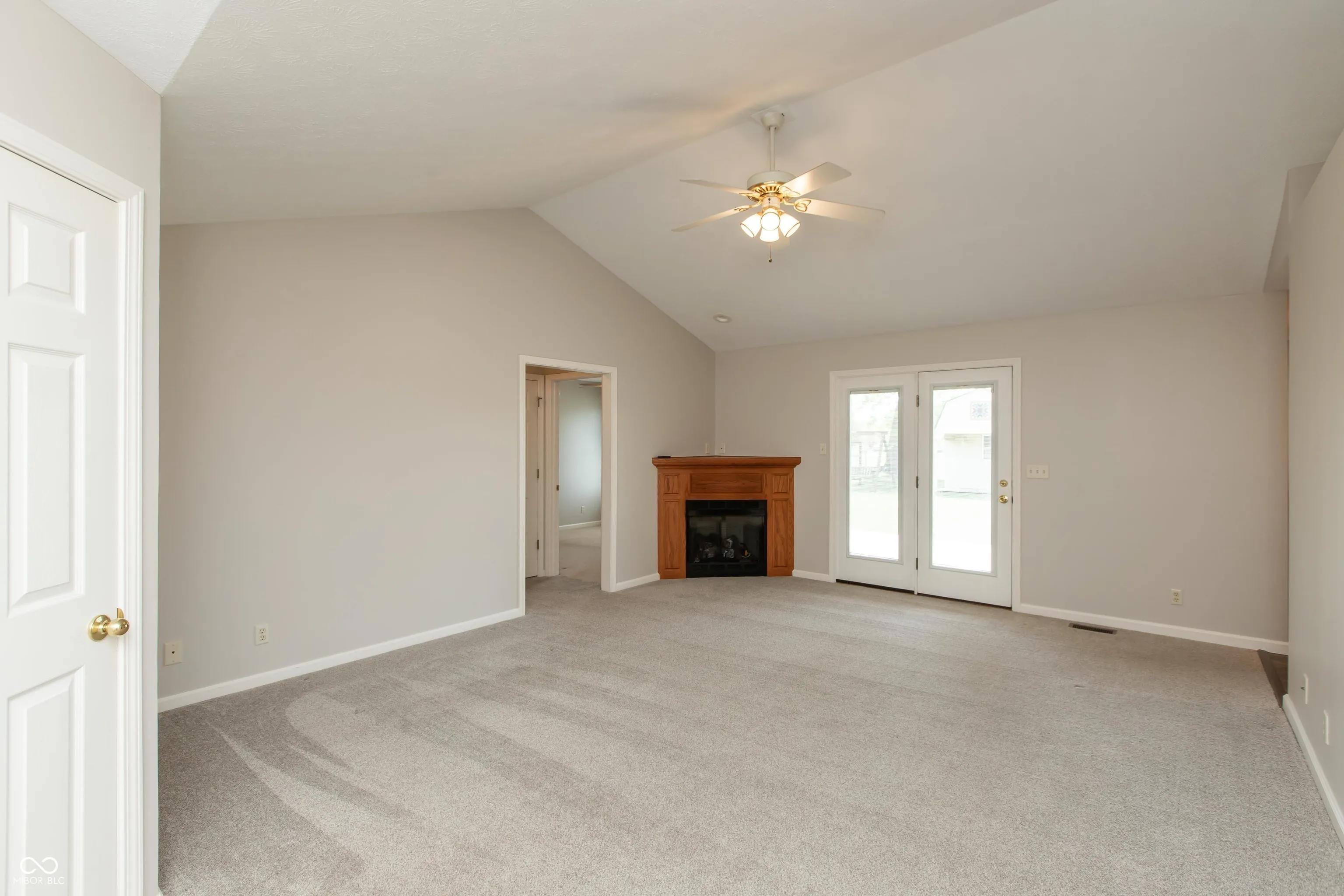 Seymour, Indiana 47274, United States, 3 Bedrooms Bedrooms, ,2 BathroomsBathrooms,Residential,Active,115971