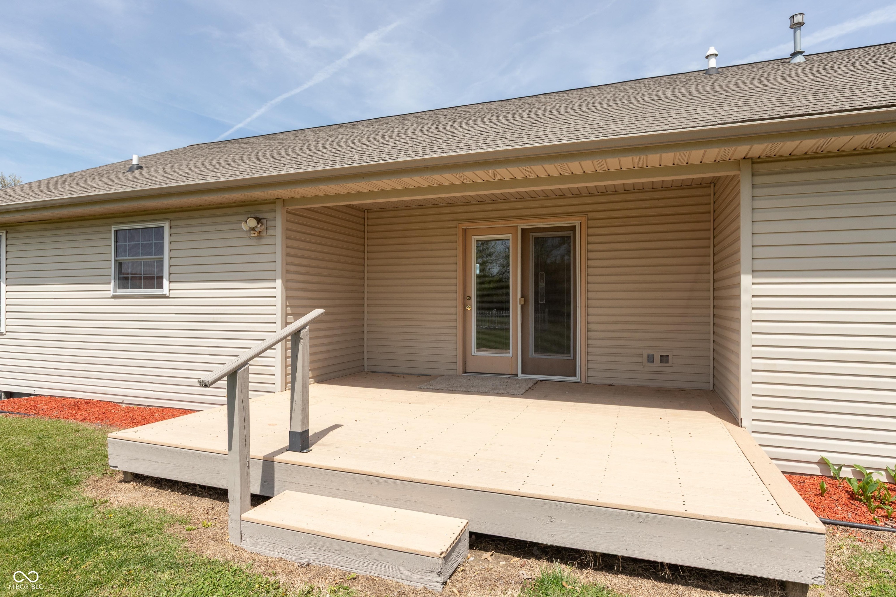 1200 Darcis Drive