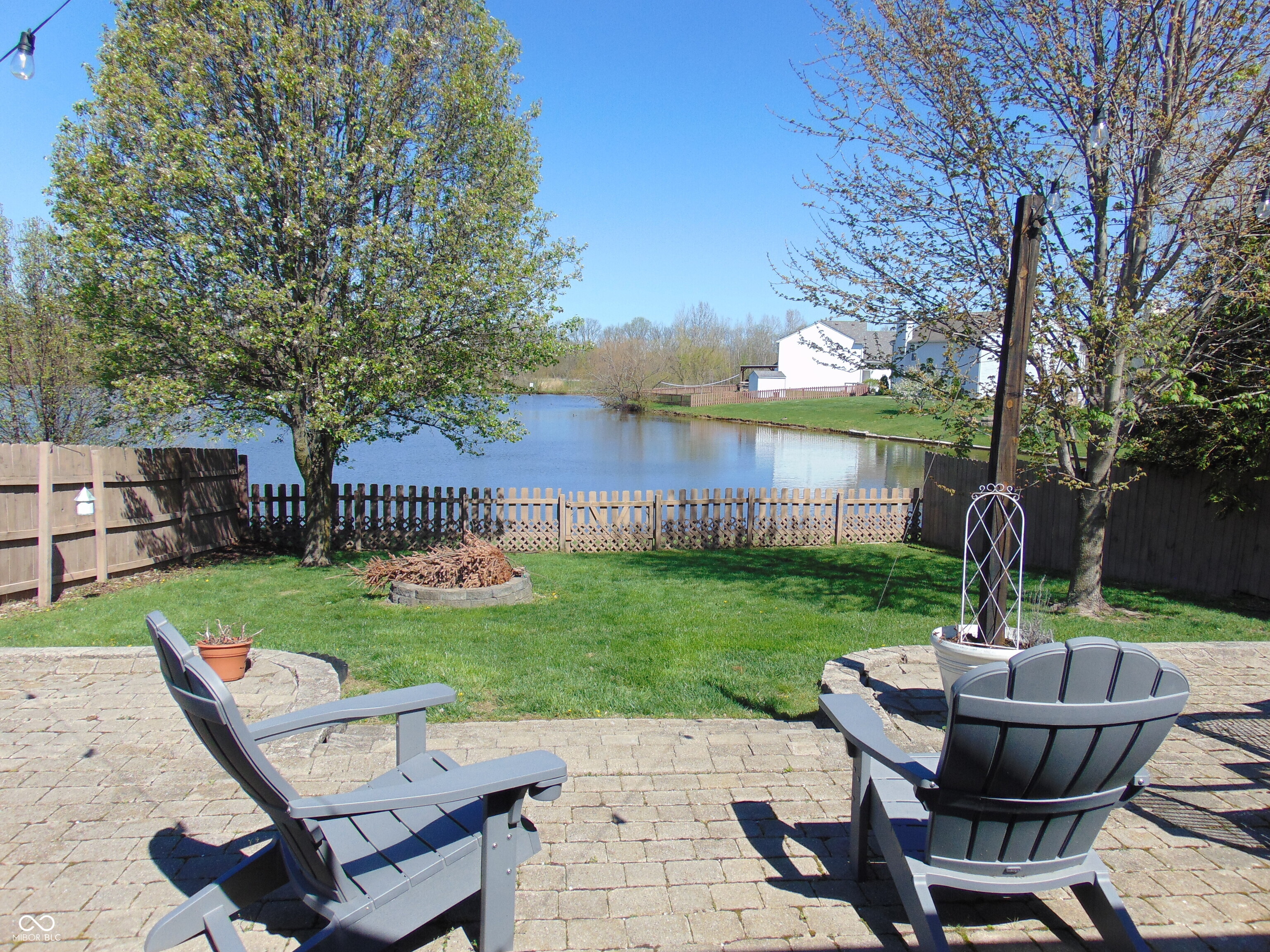 982 Youngs Creek Drive