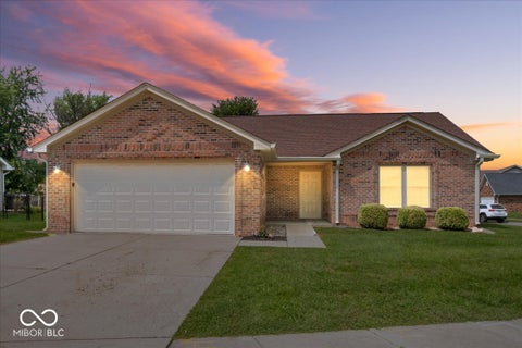 Photo of 35 Cedarwood Drive, Greencastle, IN 46135 (MLS # 22121121)