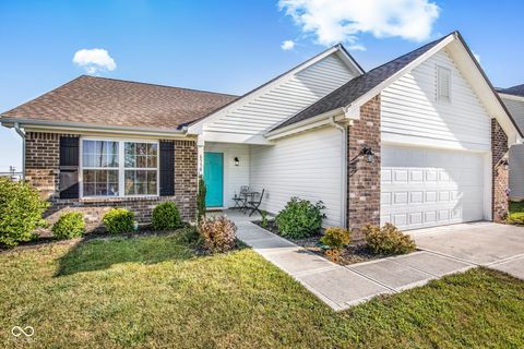 Photo of 6594 W Whispering Way, Greenfield, IN 46140 (MLS # 22059077)