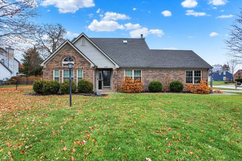 Photo of 205 Myers Lake Drive, Noblesville, IN 46062 (MLS # 22073049)