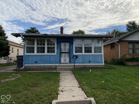 Photo of 2161 N Dequincy Street, Indianapolis, IN 46218 (MLS # 22129518)