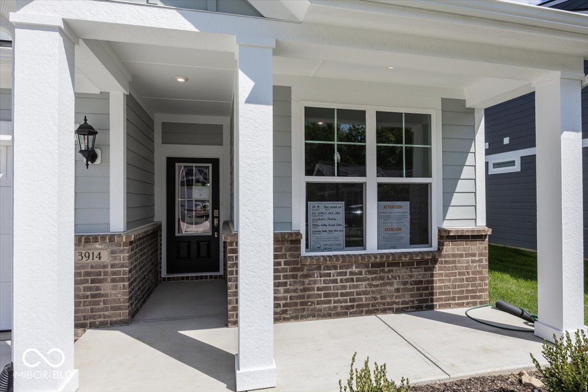 3914 Holly Brook Drive