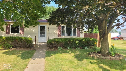 Photo of 313 N West Street, Milford, IN 46542 (MLS # 22119376)