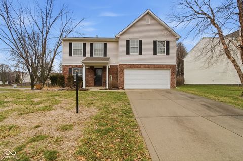 Photo of 10870 Balfour Drive, Noblesville, IN 46060 (MLS # 22079179)