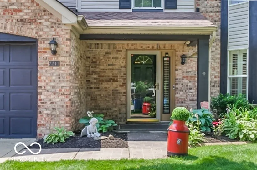 Indianapolis, Indiana 46214, United States, 3 Bedrooms Bedrooms, ,3 BathroomsBathrooms,Residential,Active,150897