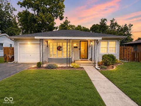 Photo of 3024 Saint Charles Street, Anderson, IN 46016 (MLS # 22113262)