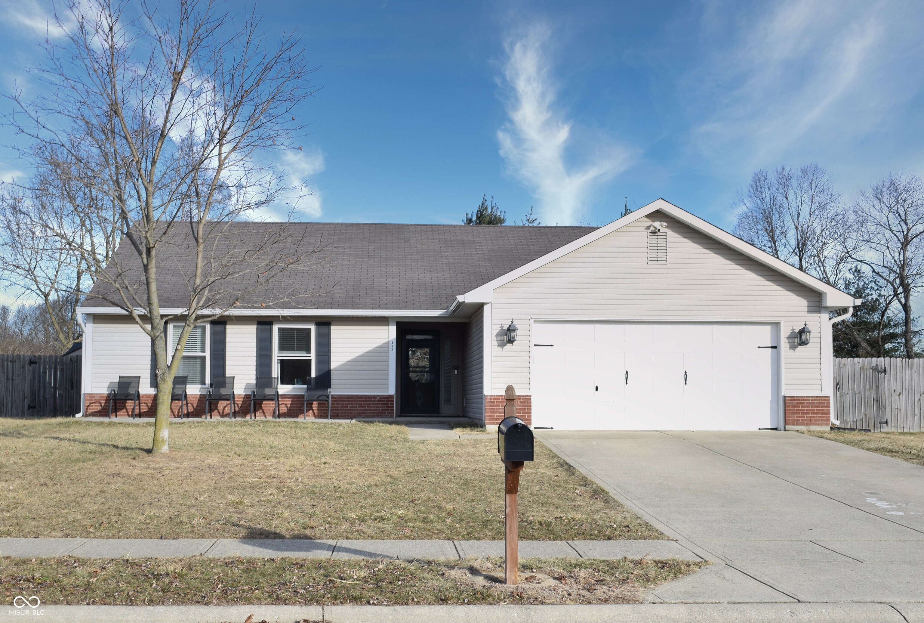 413 E New York Street