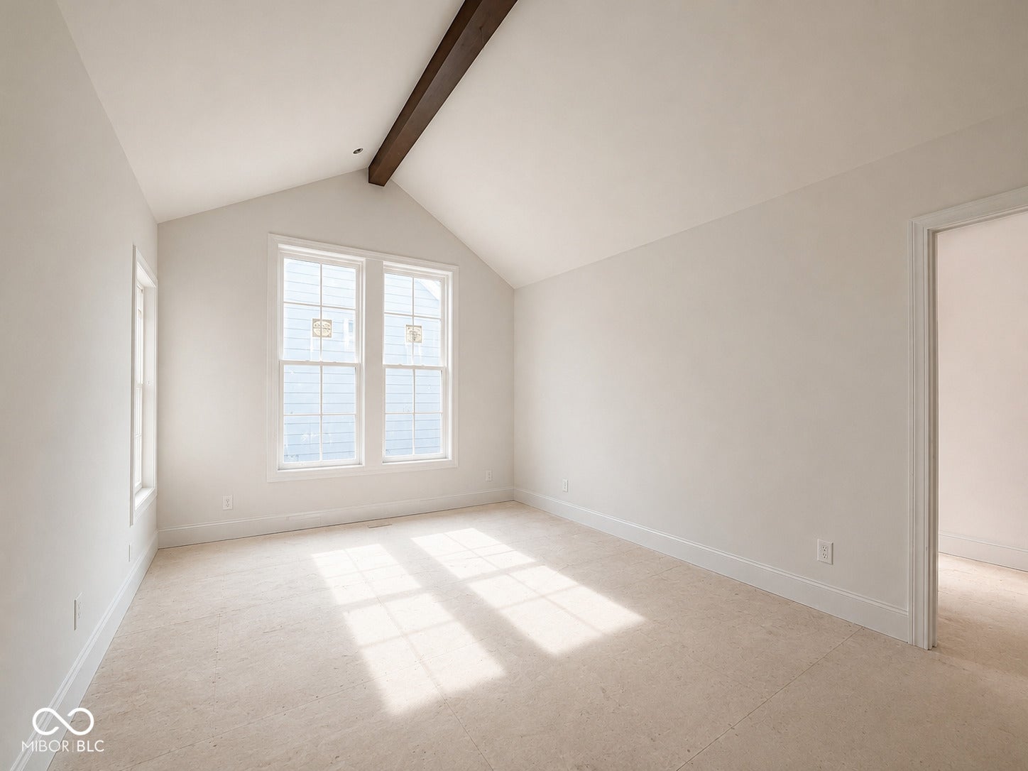 1600 Chatham Ridge Court