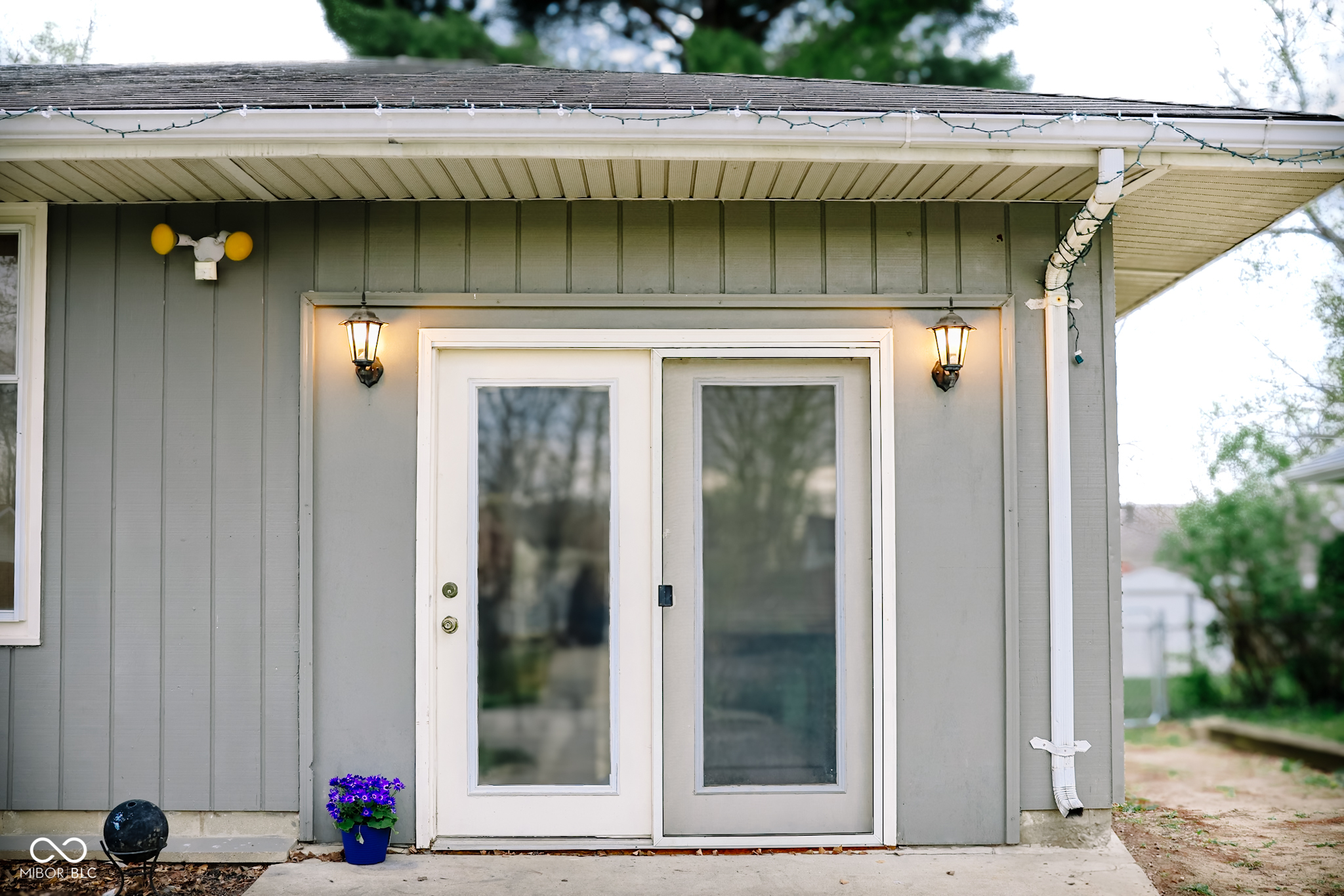 2126 Dawnshire Drive