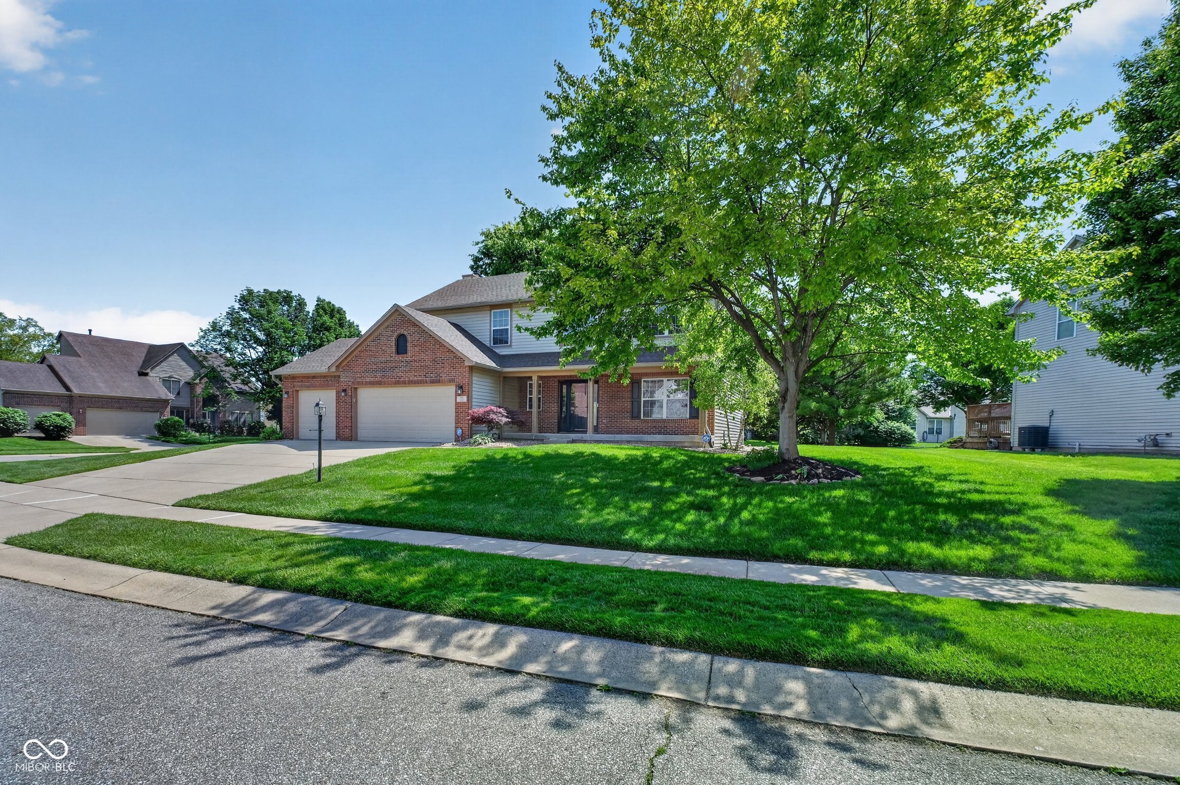 8025 Winterset Circle