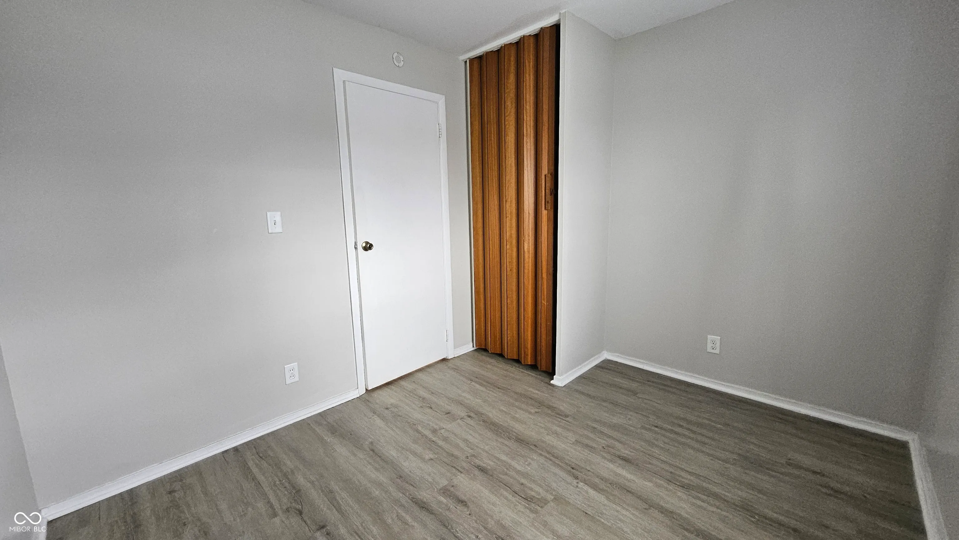 Indianapolis, Indiana 46219, United States, 3 Bedrooms Bedrooms, ,1 BathroomBathrooms,Residential,Active,13237